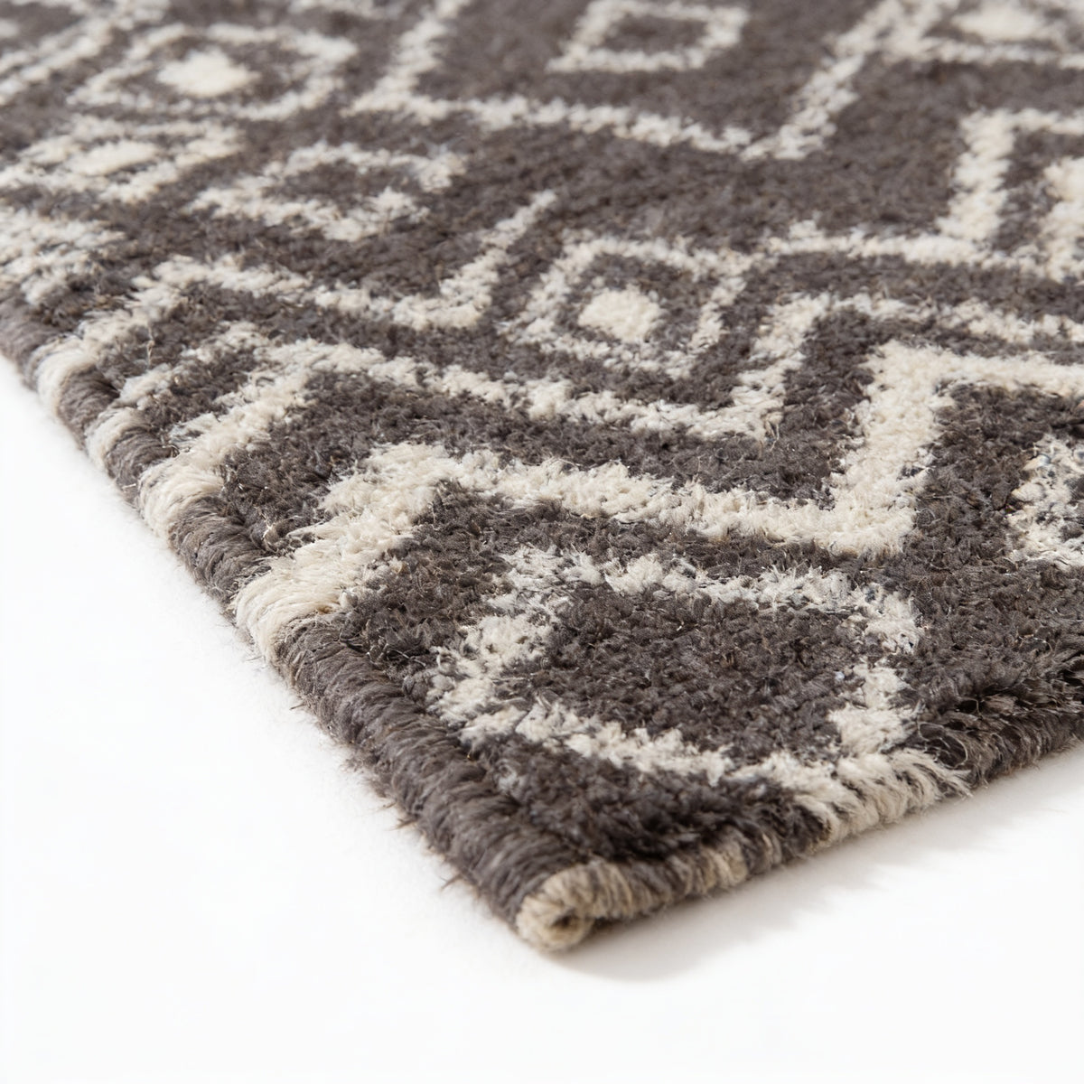 S97 handmade kilim rug — closeup view