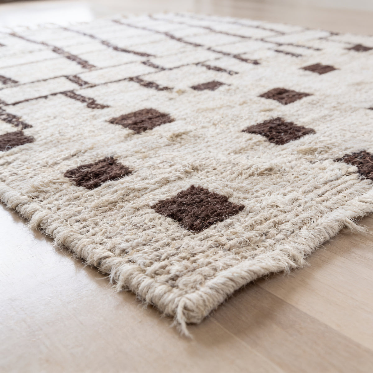 S99 handmade kilim rug — closeup view