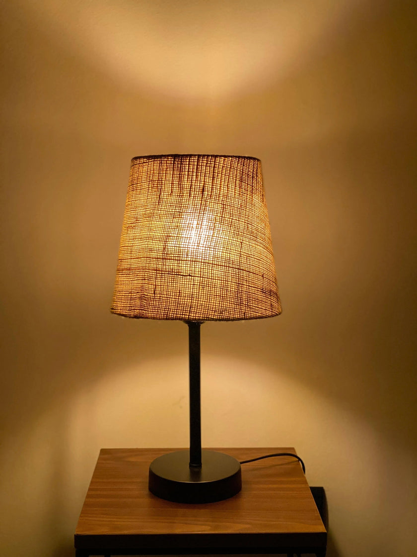 Modern Table Lamp 018