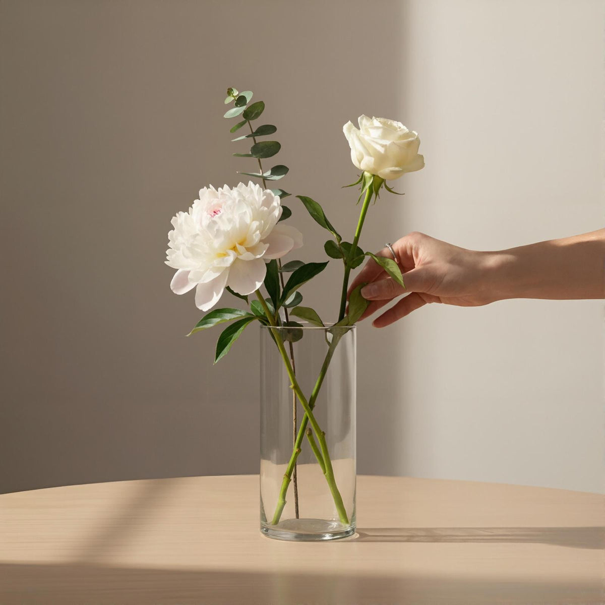 Serrana Glass Cil plain handmade vase 15x10cm — cylindrical handmade glass, 15cm x 10cm, for flowers and decor