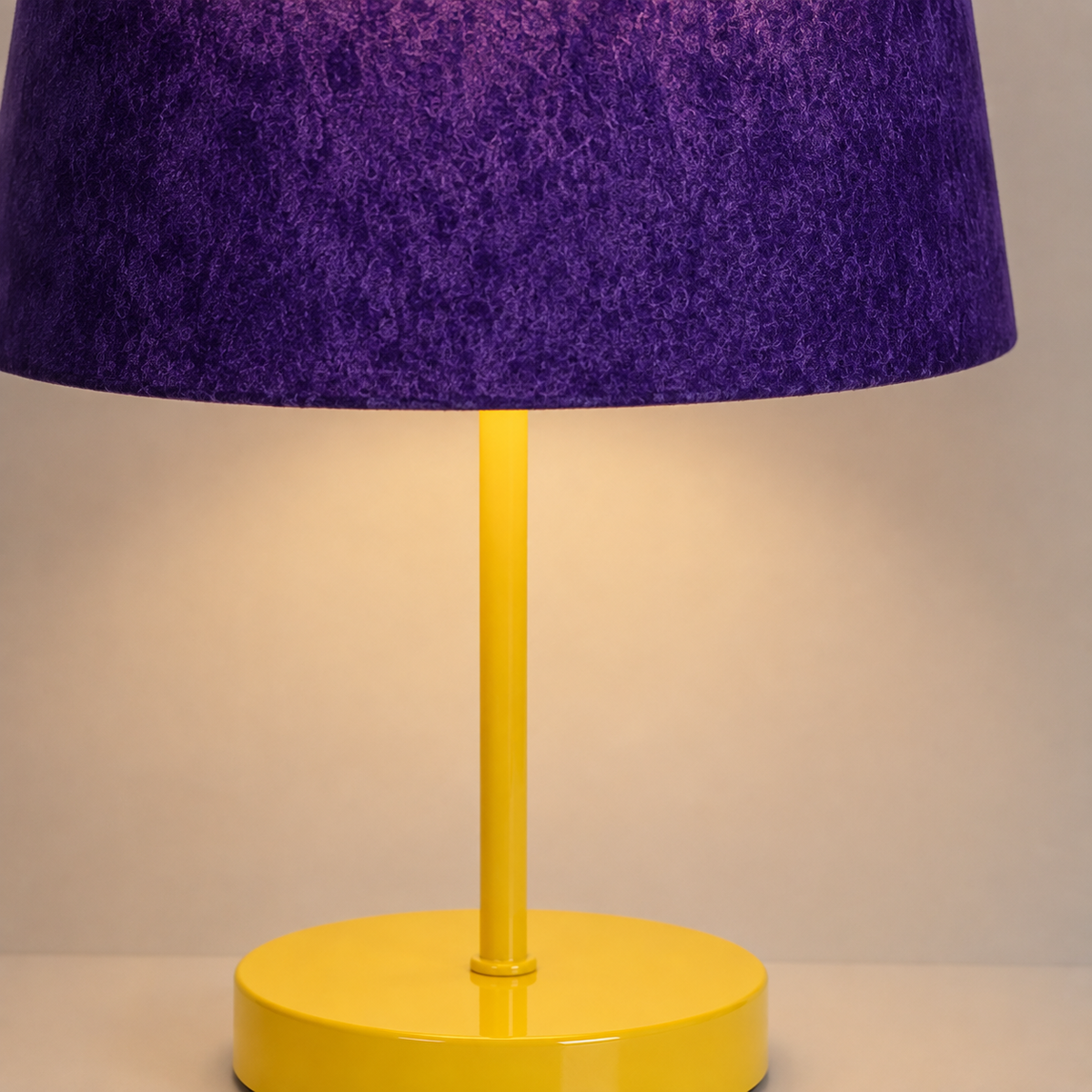 Modern Table Lamp 311