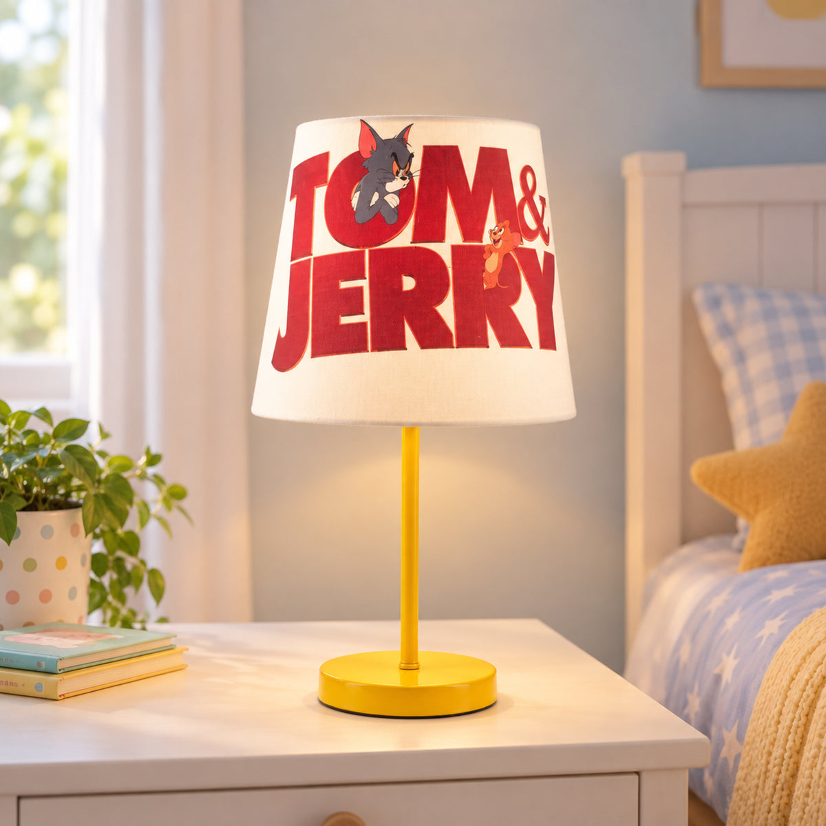 Kids Table Lamp 230 styled in an interior