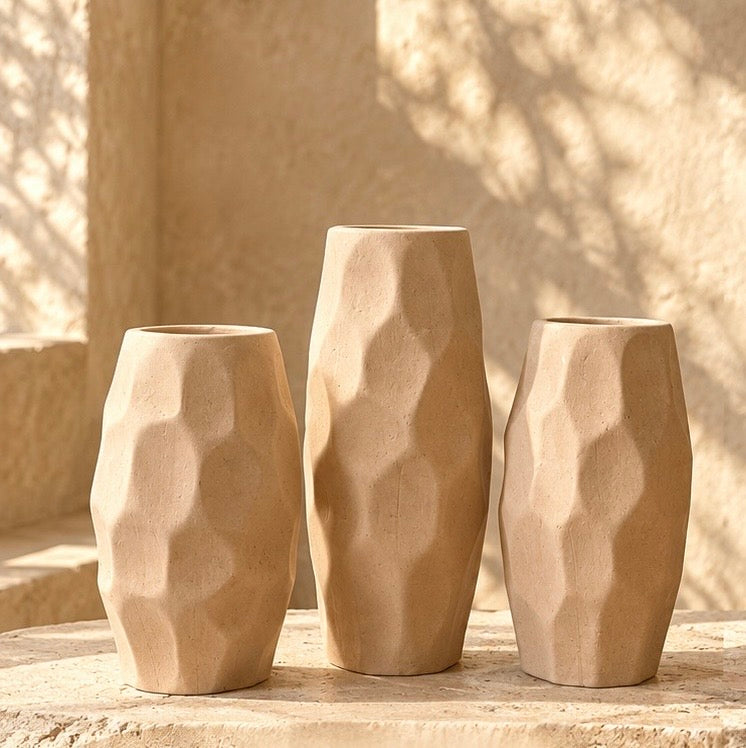 Sand faceted pottery vase set